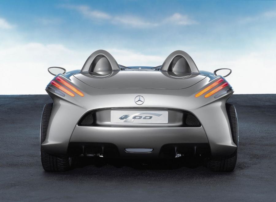  Mercedes-Benz F400 Concept 2002 года  (фото 4 из 11)